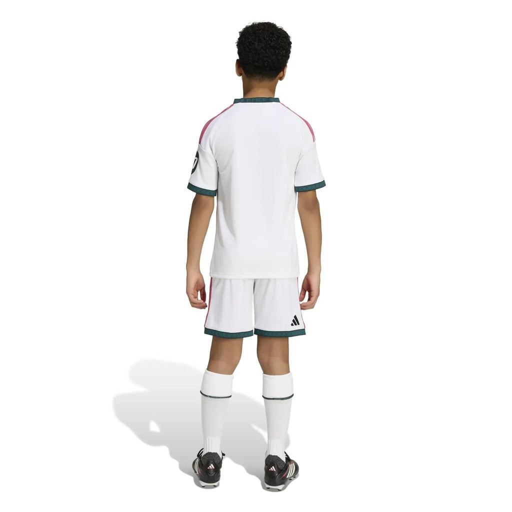 Conjunto Niño Primera Equipación Blanca 26/27