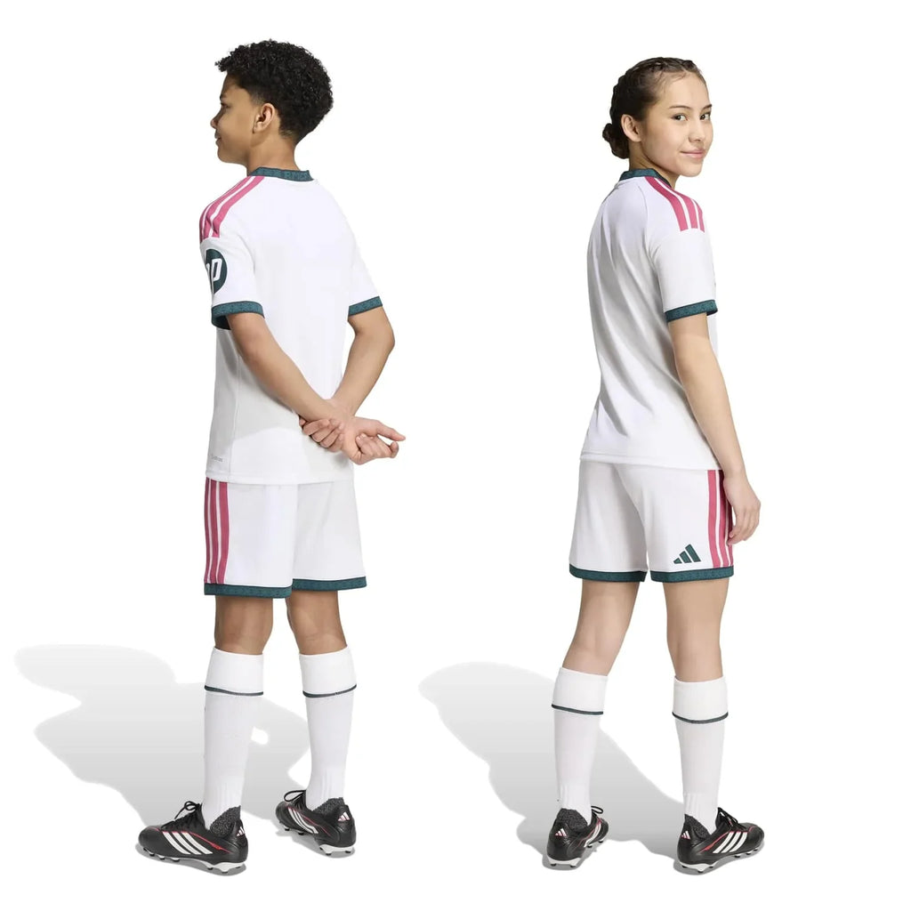Conjunto Niño Primera Equipación Blanca 26/27
